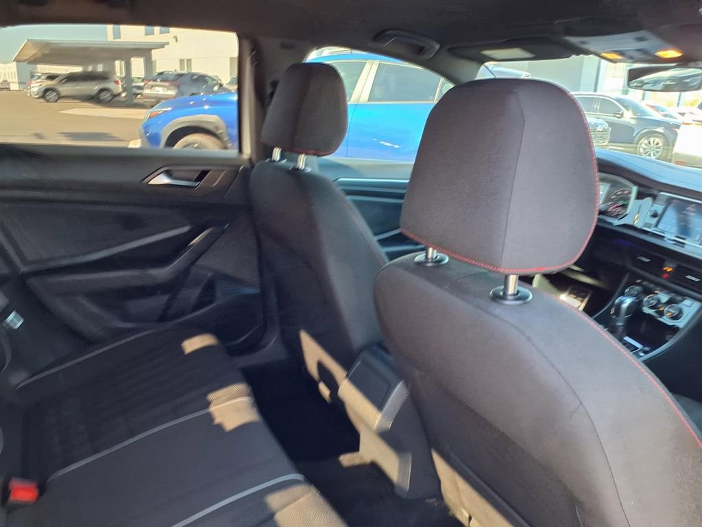 Used 2019 Volkswagen Jetta GLI image 21