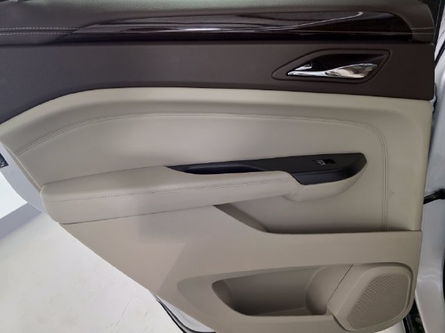 Certified 2016 Cadillac SRX Luxury w/ Driver Awareness Package FWD image 27