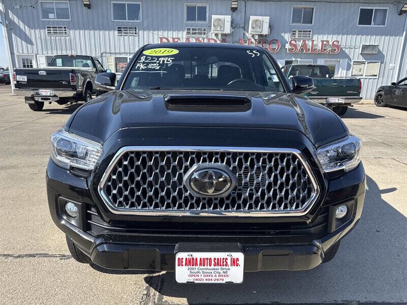 Used 2019 Toyota Tacoma TRD Sport image 12