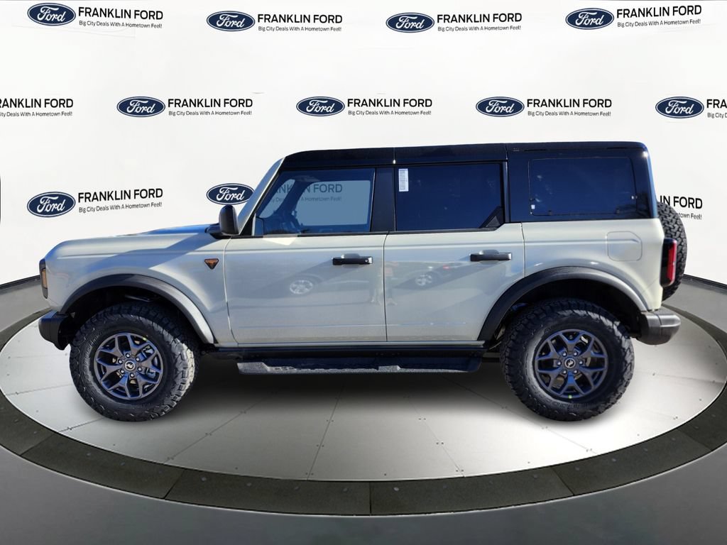 New 2025 Ford Bronco Badlands AWD/4WD image 2