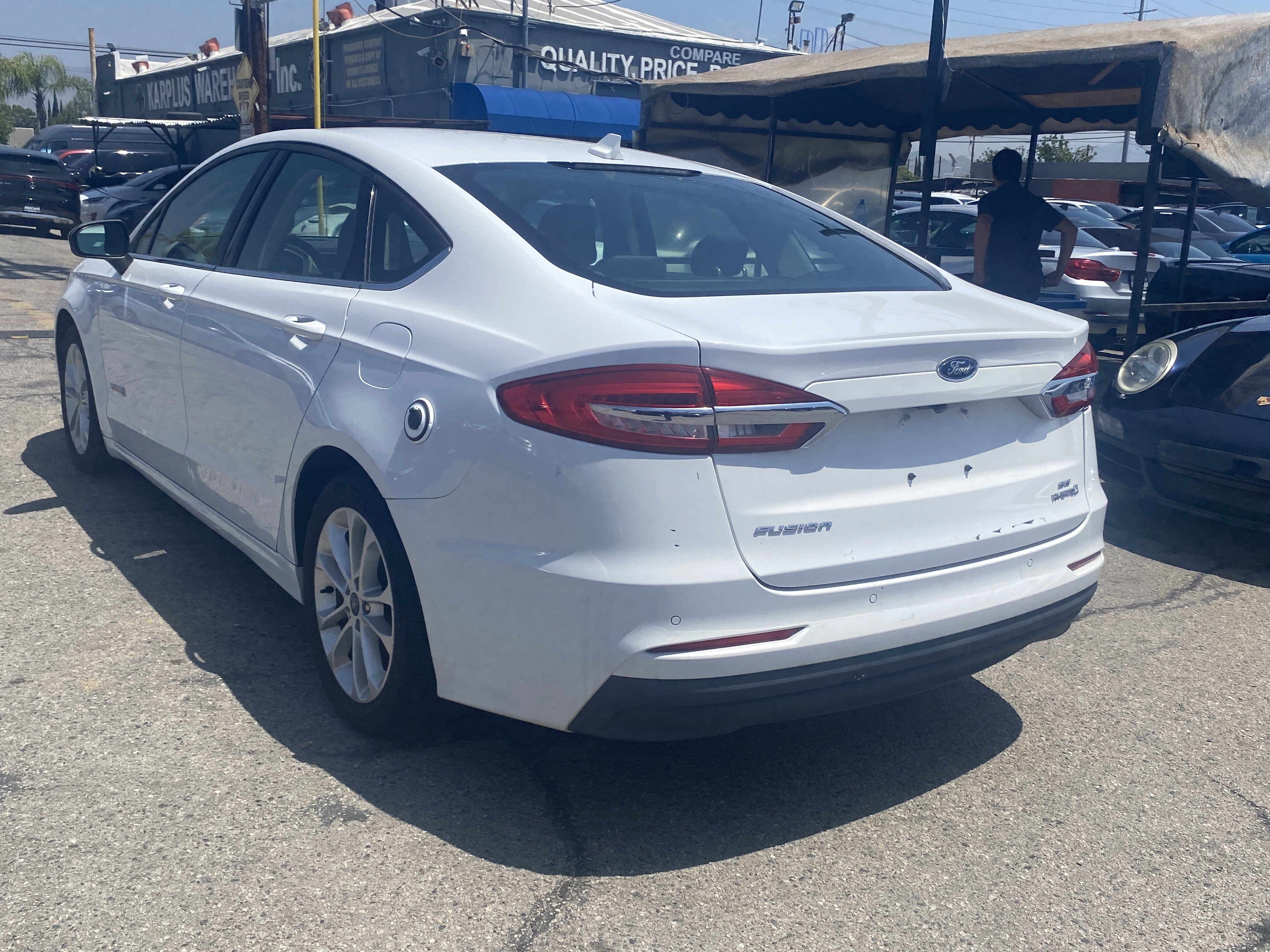 Used 2019 Ford Fusion SE FWD image 11
