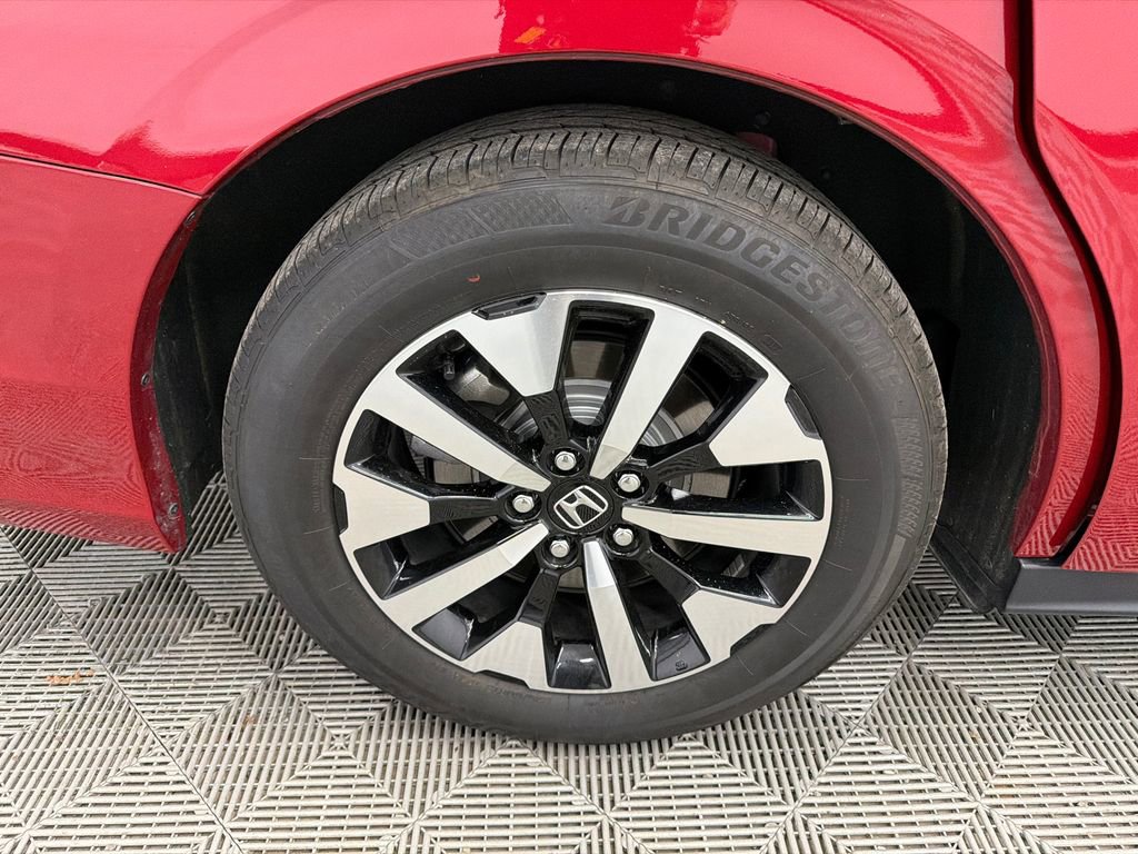 Used 2026 Honda Odyssey EX-L image 18