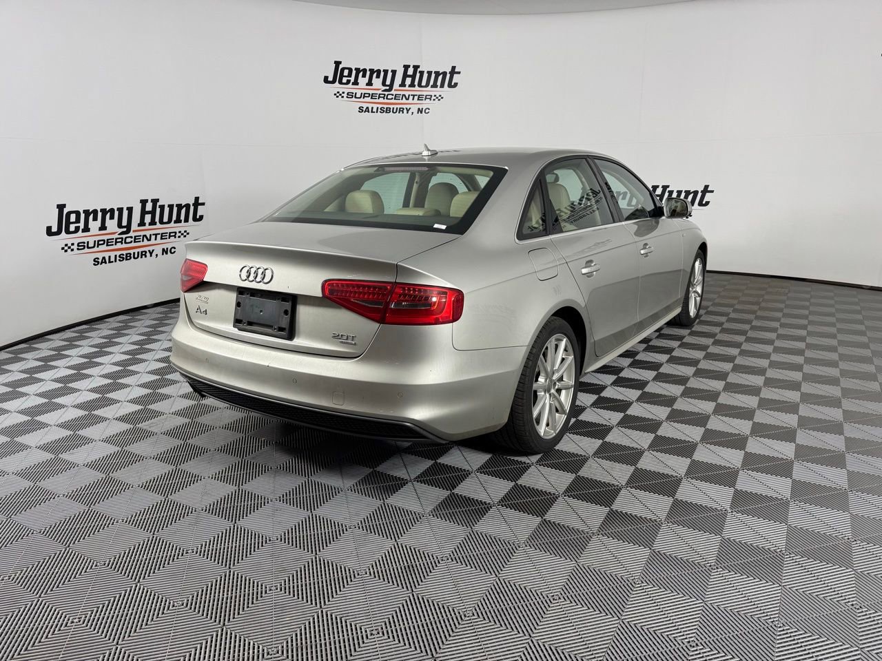 Used 2014 Audi A4 2.0T Premium Plus image 8