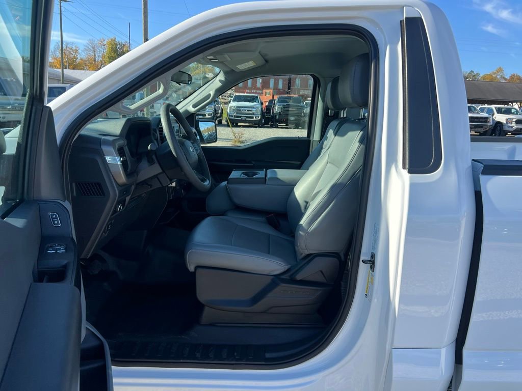 Used 2025 Ford F150 XL image 13