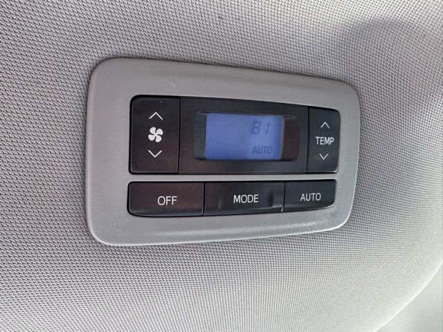 Used 2020 Toyota Sienna LE image 22