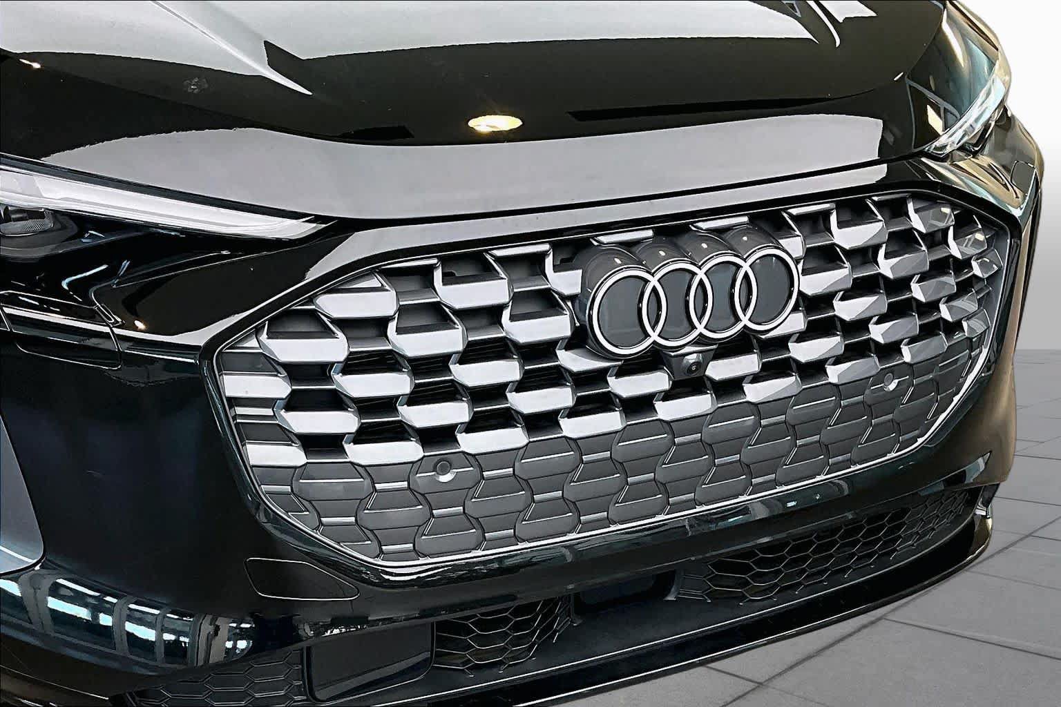 Certified 2025 Audi Q5 Premium AWD/4WD image 32
