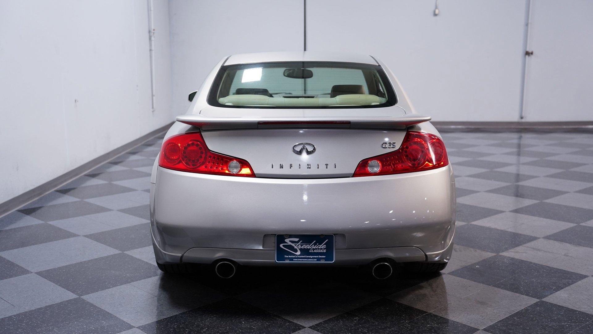 Used 2004 INFINITI G35 Coupe w/ Premium Pkg image 9