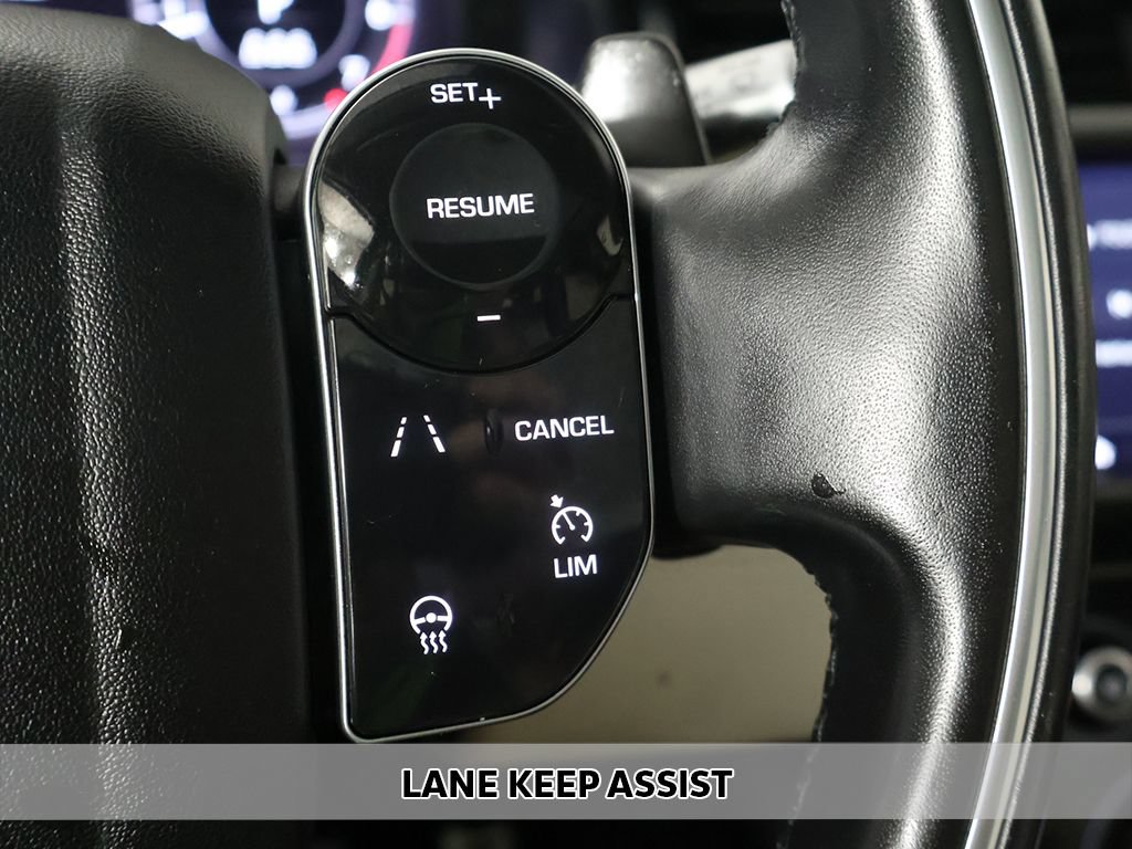 Used 2020 Land Rover Discovery Sport S R-Dynamic AWD/4WD image 5