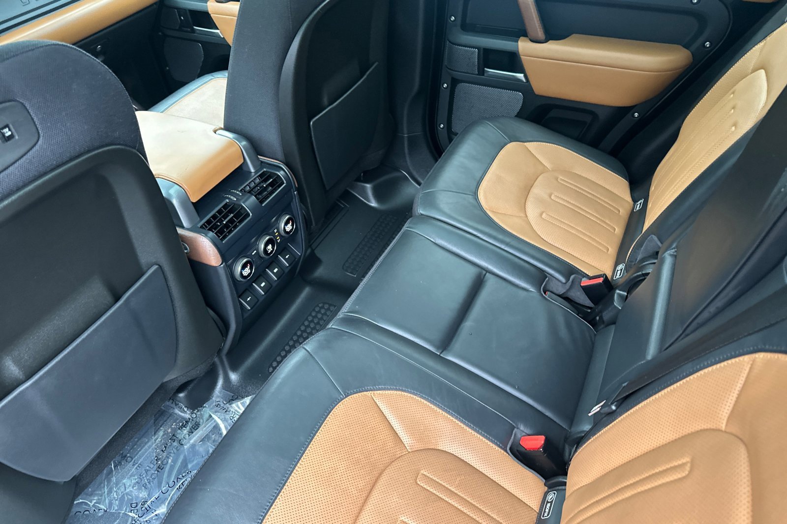 Used 2020 Land Rover Defender 110 X image 12