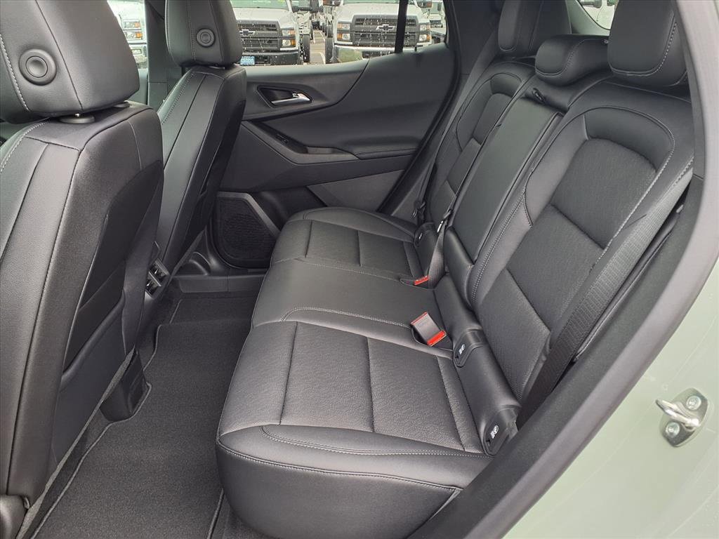 New 2026 Chevrolet Equinox LT w/ Convenience Package II image 7