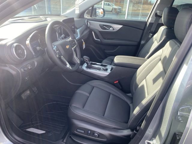 New 2026 Chevrolet Blazer LT w/ Midnight/Sport Edition AWD/4WD image 8