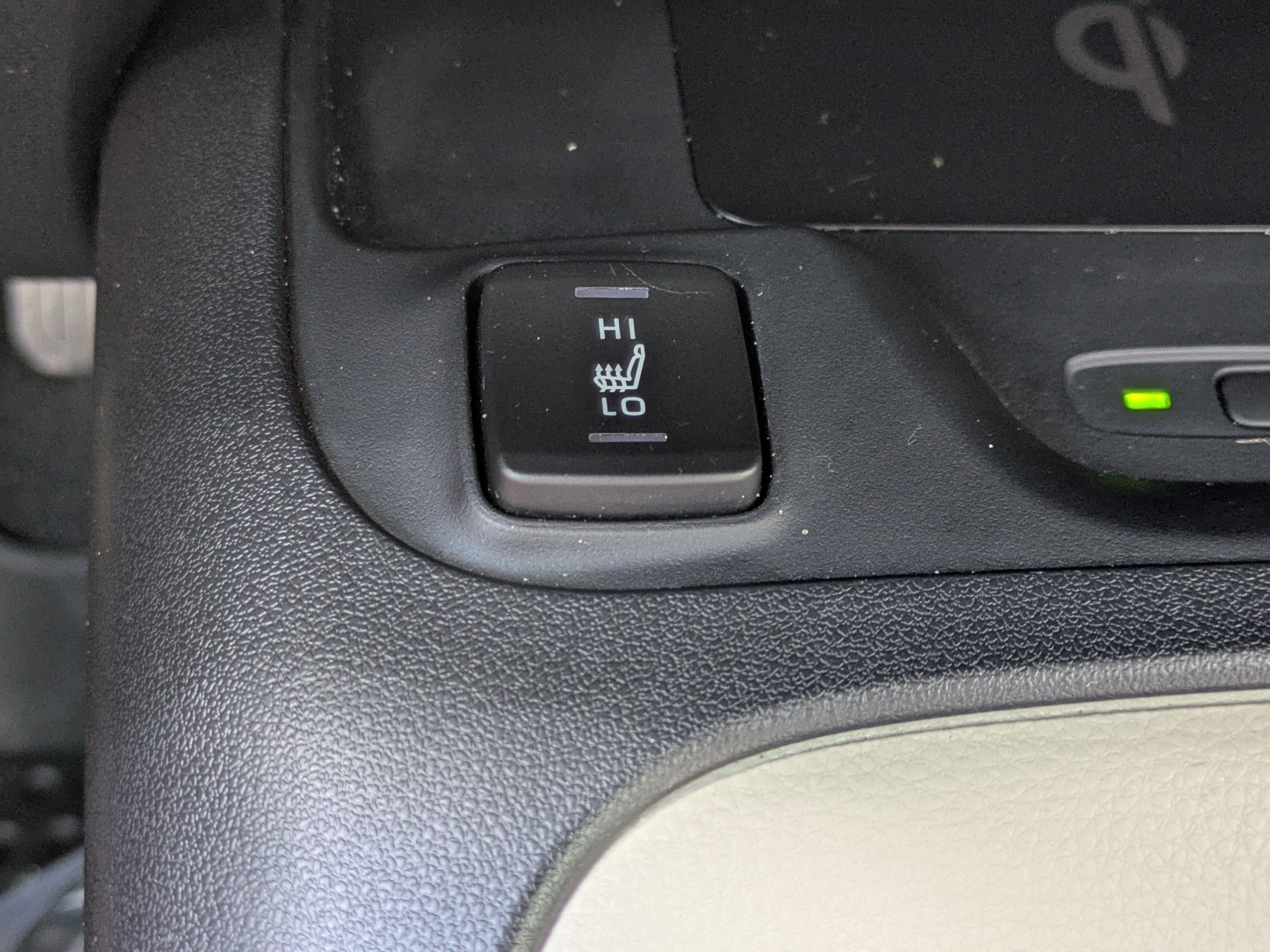 Used 2024 Toyota Corolla XLE FWD image 28