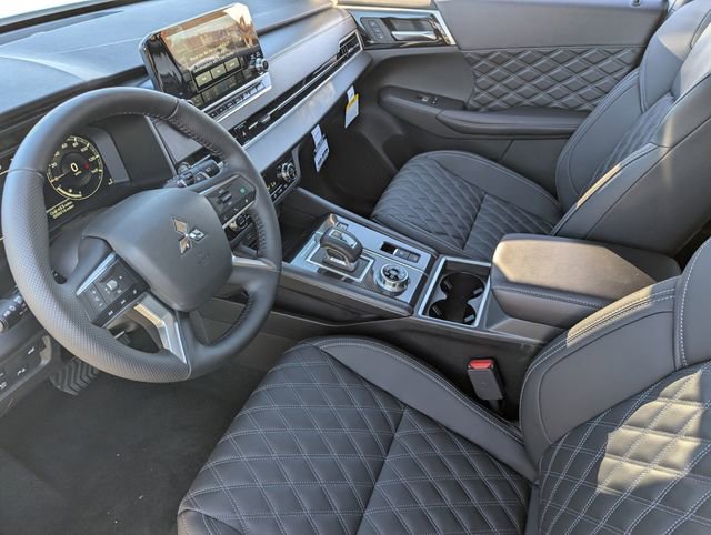 New 2025 Mitsubishi Outlander SEL image 10