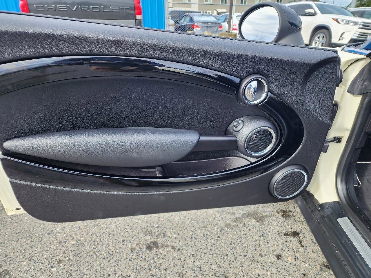 Used 2012 MINI Cooper S image 12