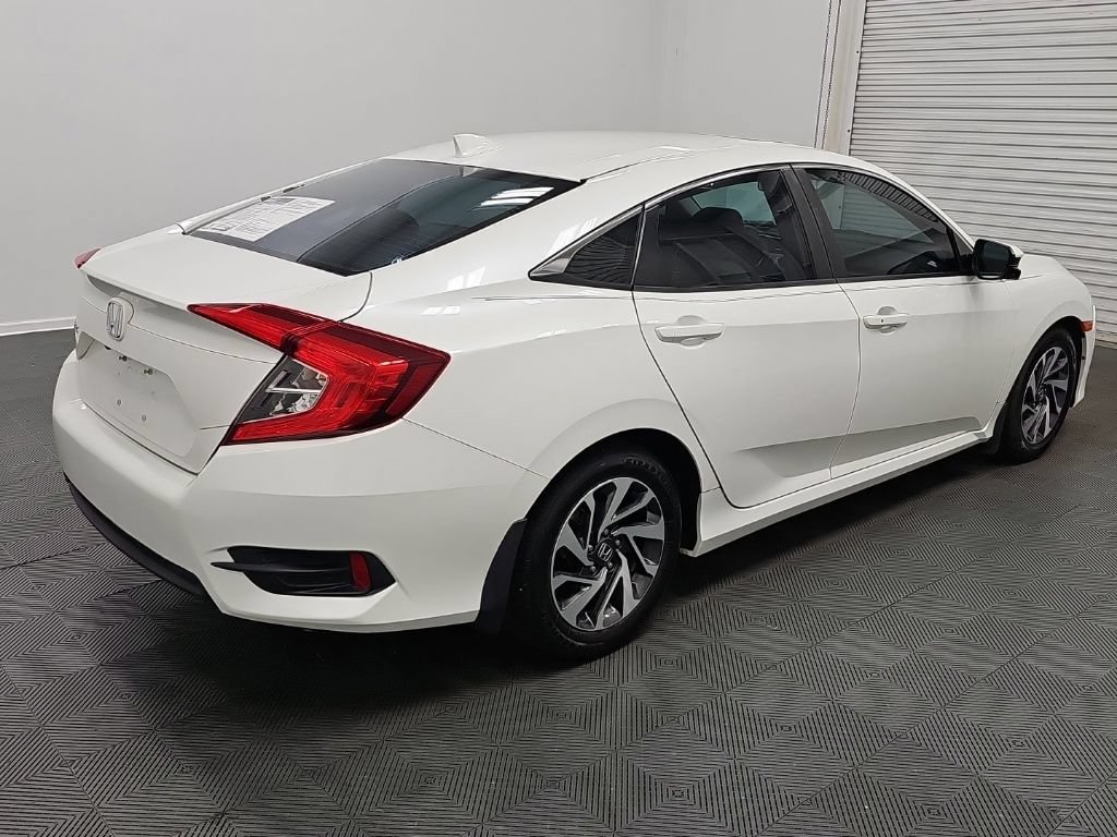 Used 2017 Honda Civic EX image 9