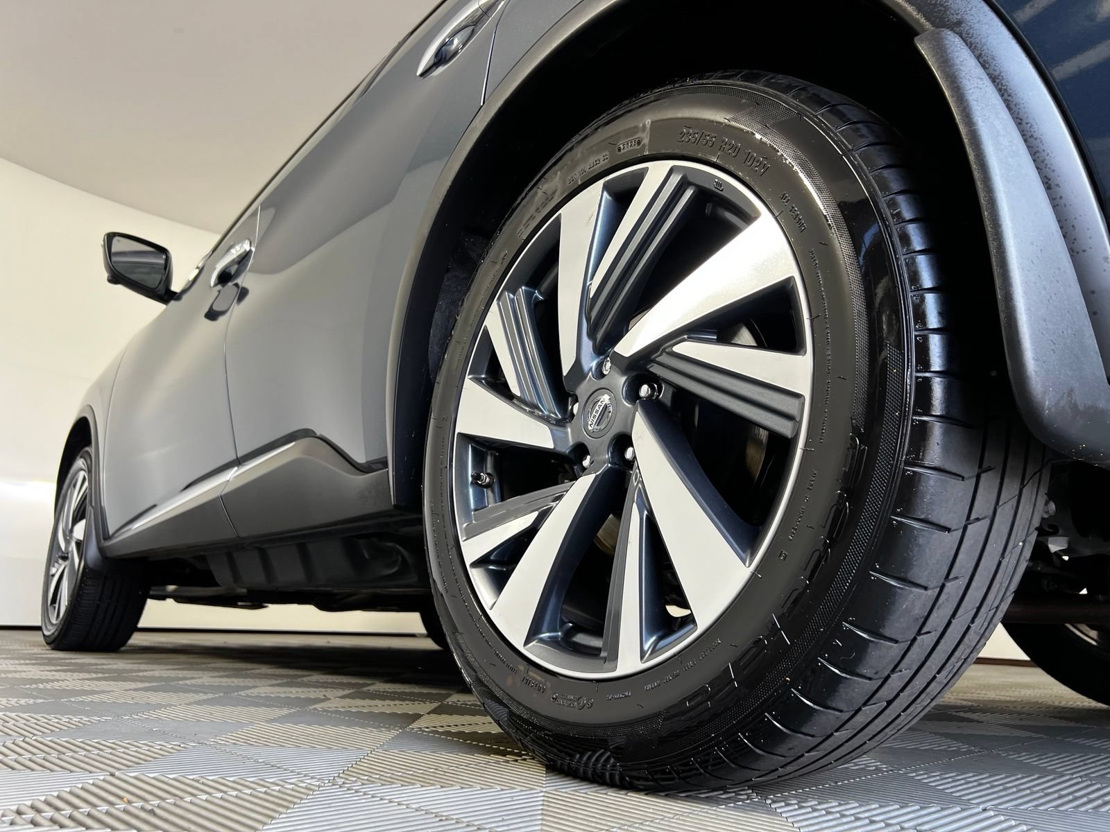 Used 2018 Nissan Murano Platinum w/ Cargo Package FWD image 31