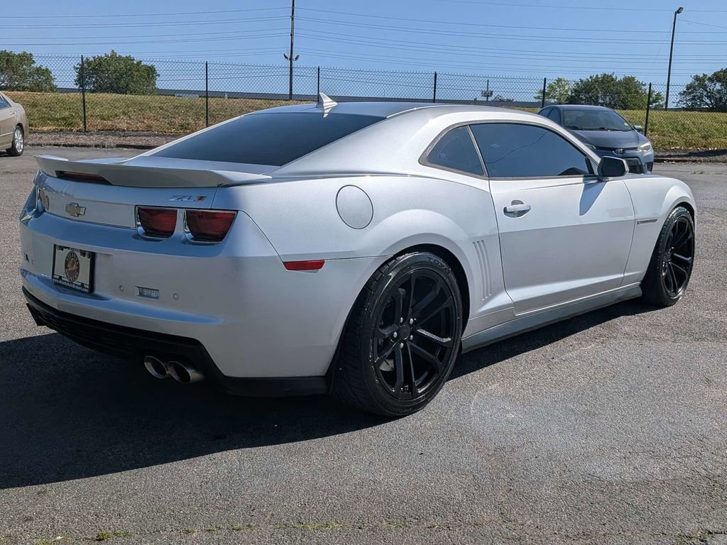Used 2013 Chevrolet Camaro ZL1 RWD image 5