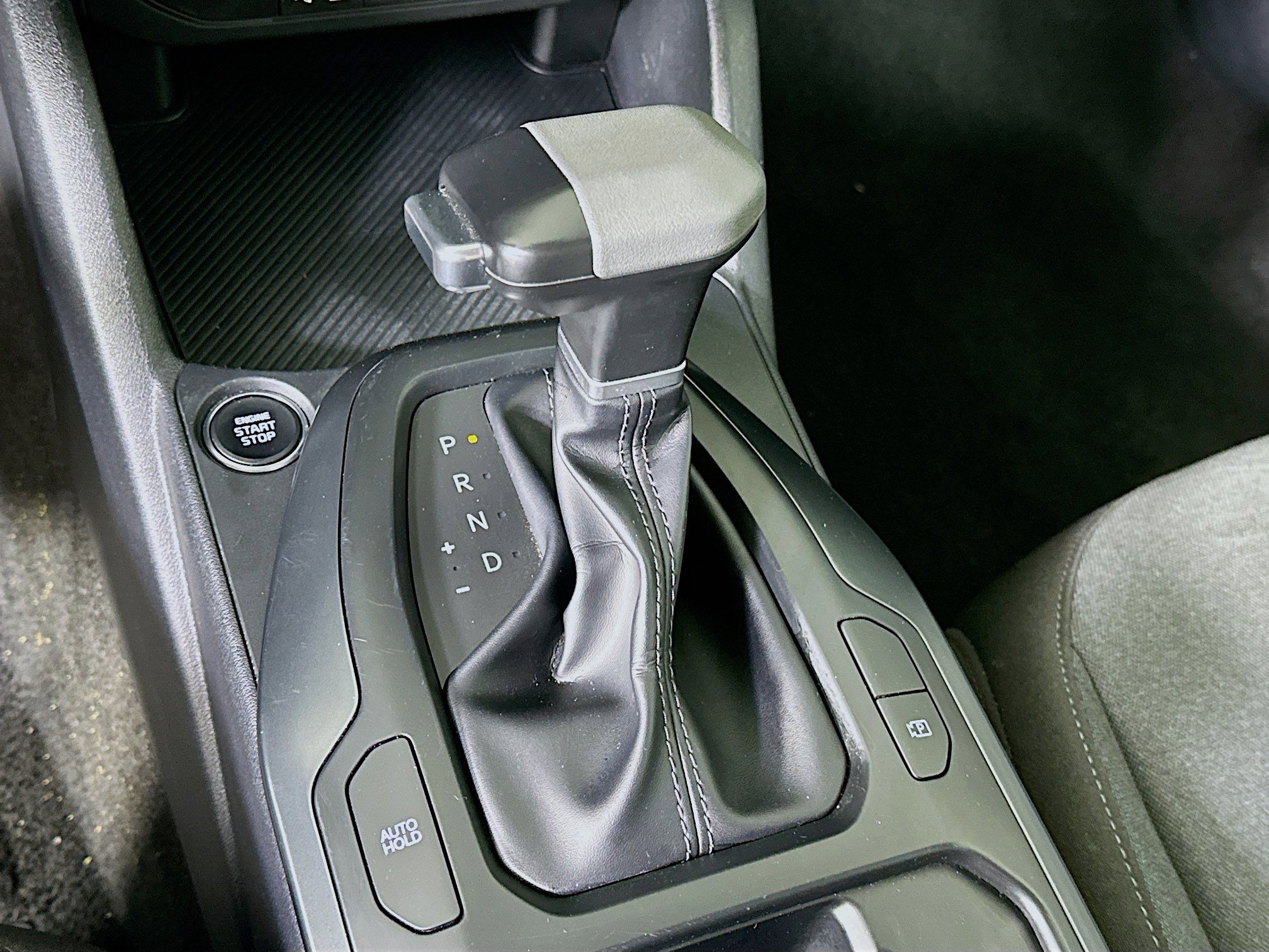 Used 2025 Kia K4 LXS image 25