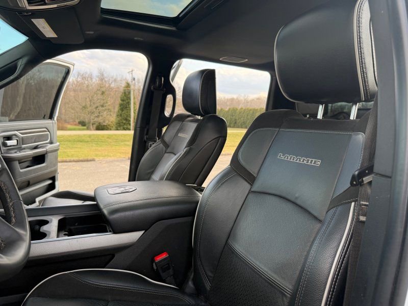 Used 2025 RAM 2500 Laramie image 30