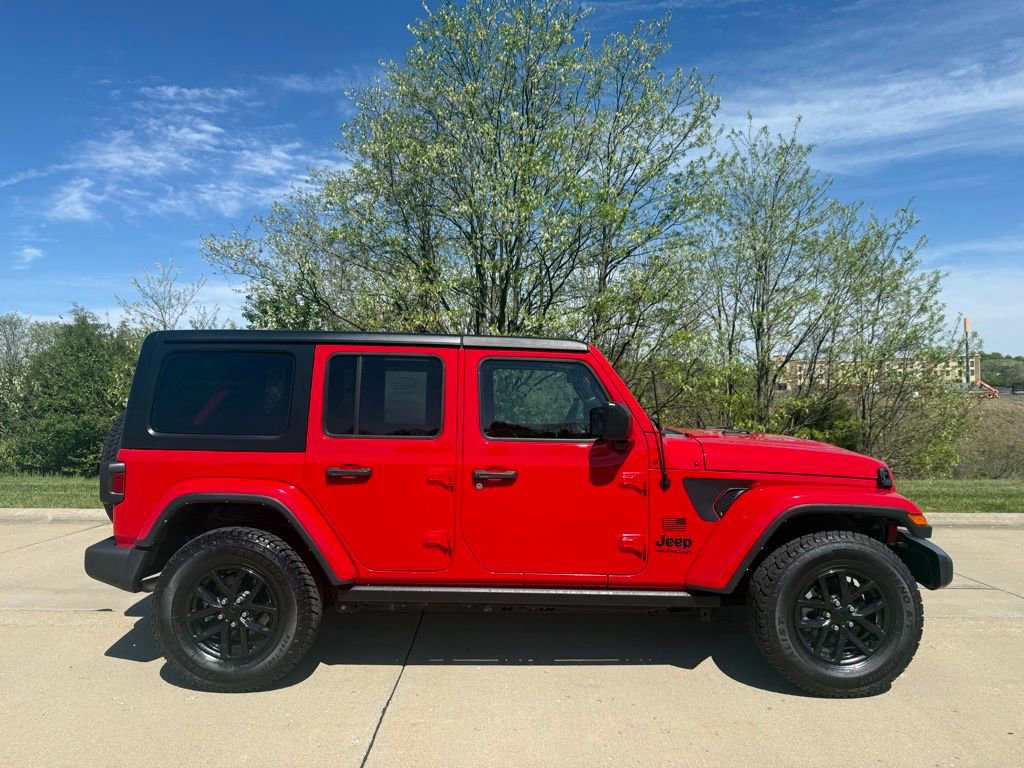 Used 2023 Jeep Wrangler Sport S AWD/4WD image 2