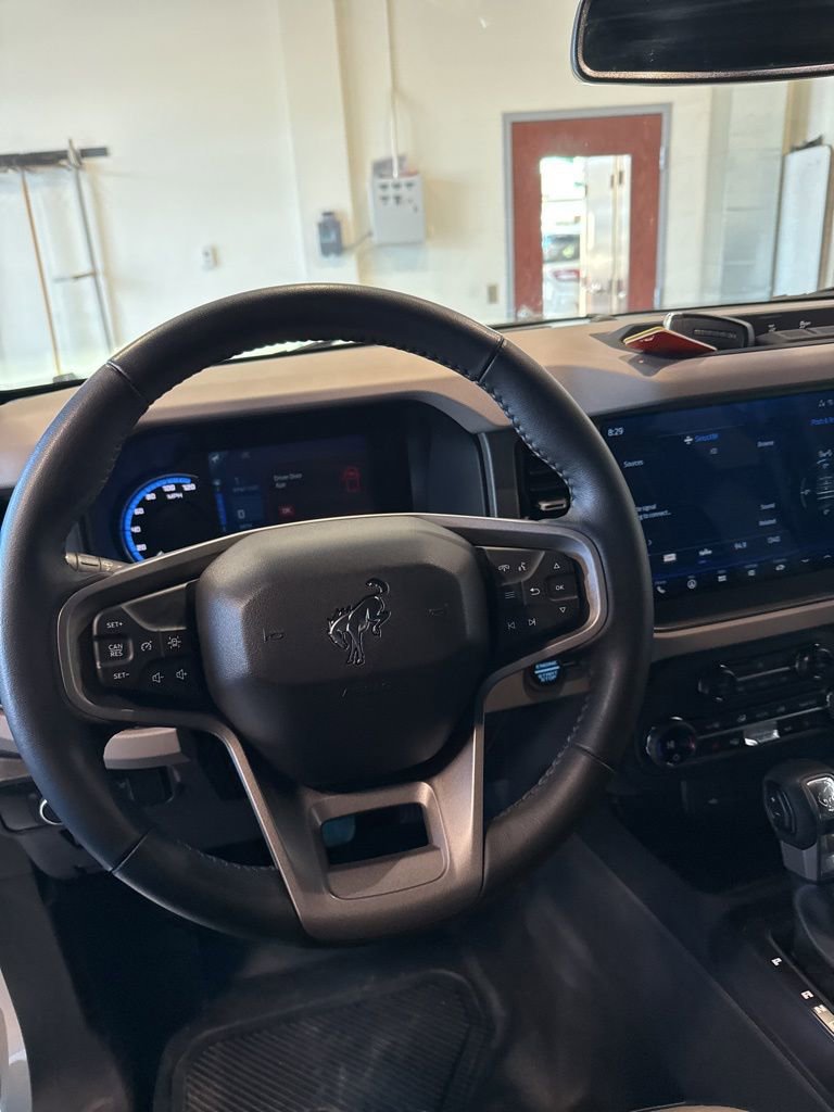 Used 2024 Ford Bronco Big Bend image 23