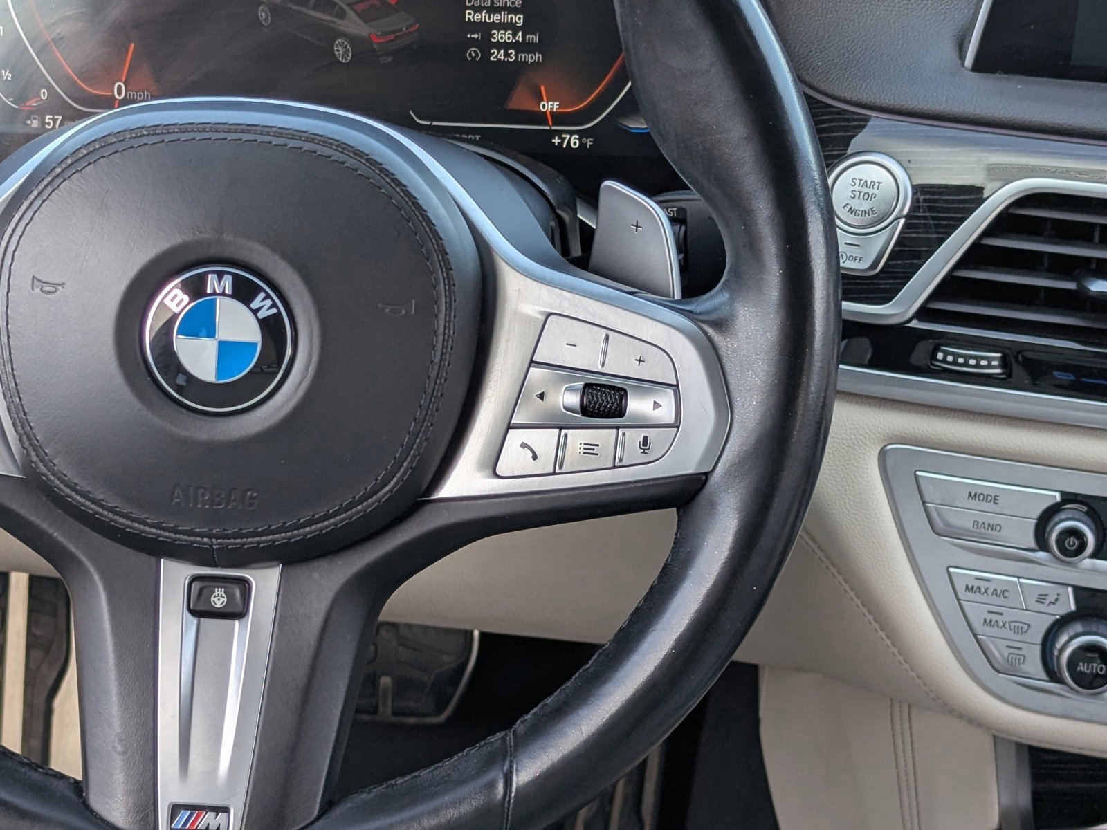 Used 2021 BMW 740i w/ M Sport Package image 21