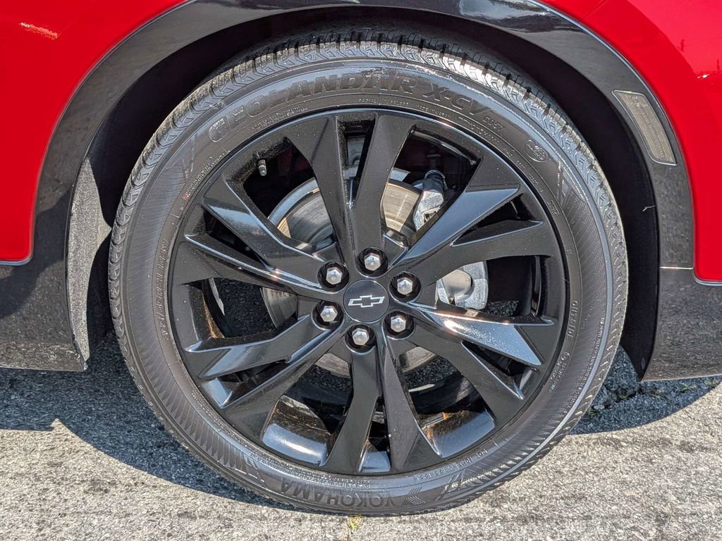 Used 2019 Chevrolet Blazer RS w/ Sun and Wheels Package AWD/4WD image 12