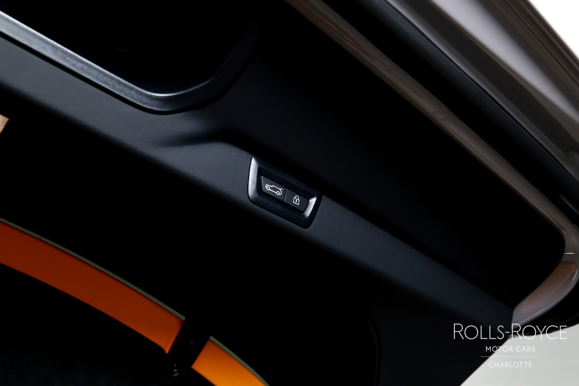 New 2026 Rolls-Royce Cullinan image 28