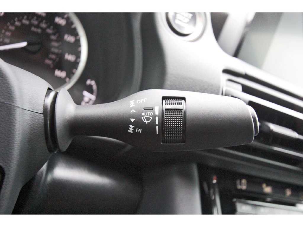 Used 2024 Lexus IS 300 w/ Comfort Package RWD image 21