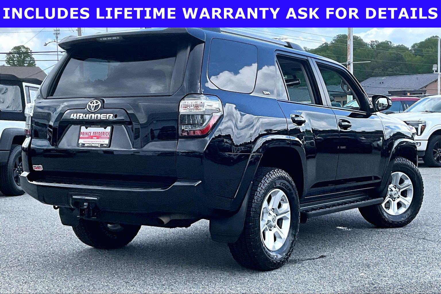 Used 2019 Toyota 4Runner SR5 Premium AWD/4WD image 10