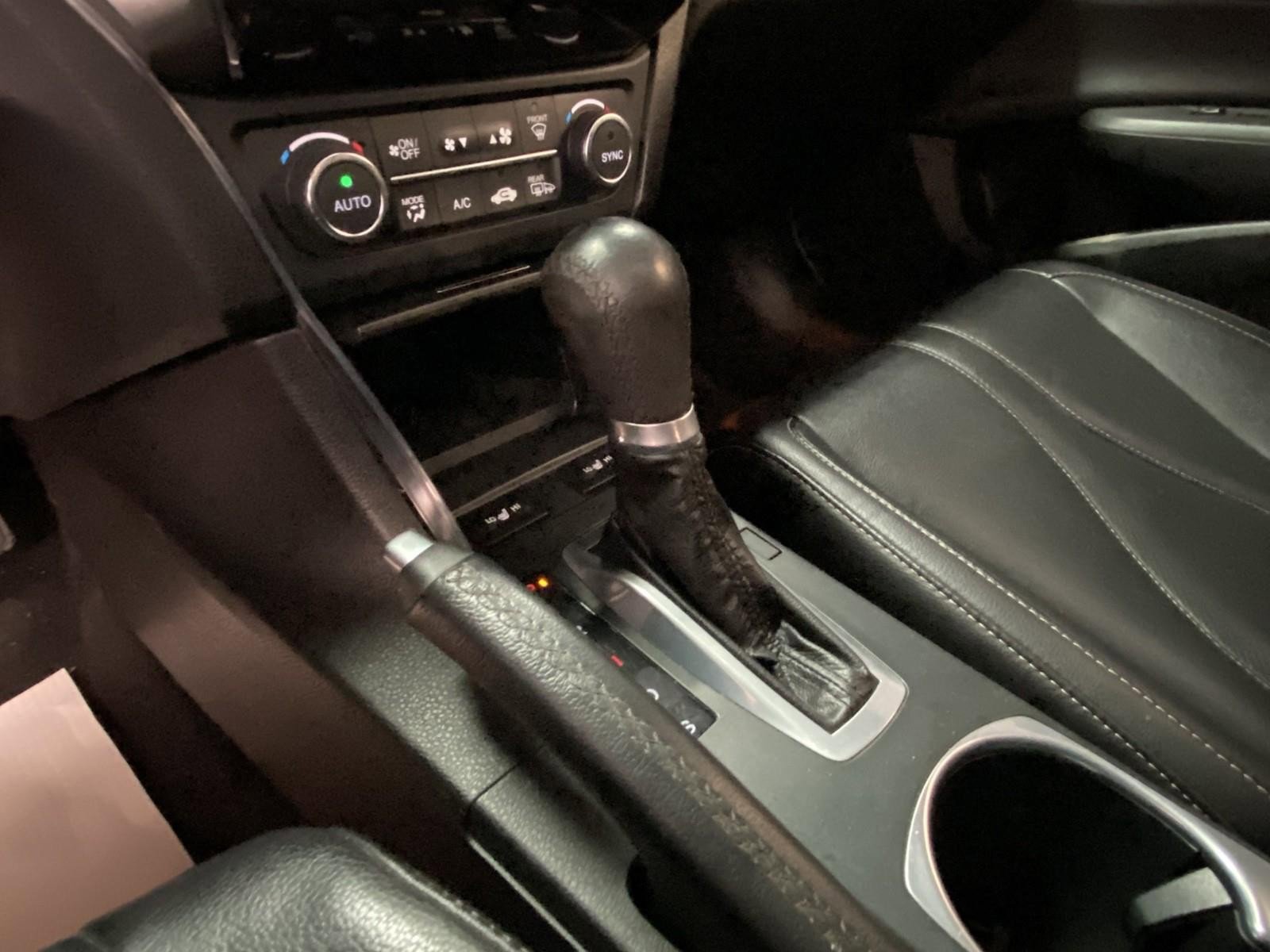 Used 2021 Acura ILX w/ Premium Package image 27