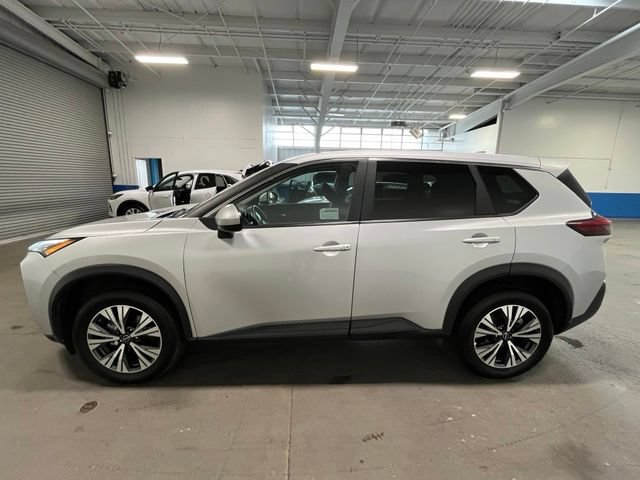 Used 2023 Nissan Rogue SV AWD/4WD image 6