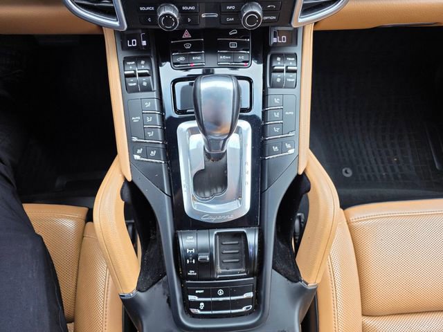 Used 2016 Porsche Cayenne AWD/4WD image 20