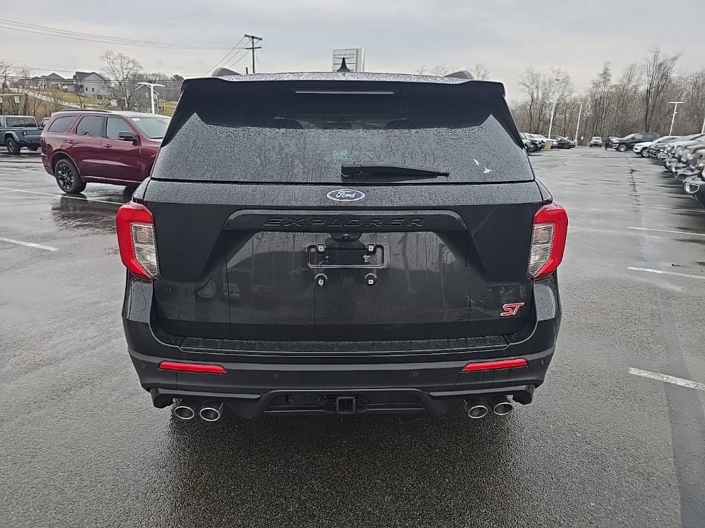 Used 2023 Ford Explorer ST w/ Equipment Group 401A image 5