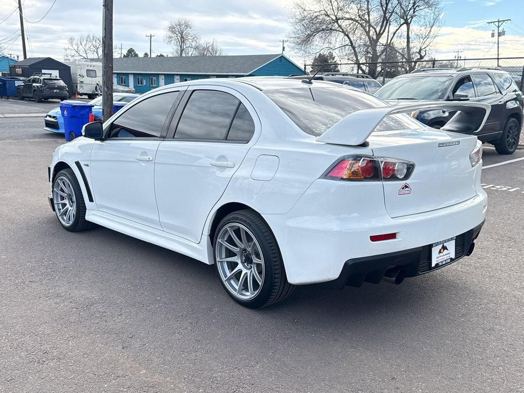 Used 2015 Mitsubishi Lancer Evolution GSR image 5