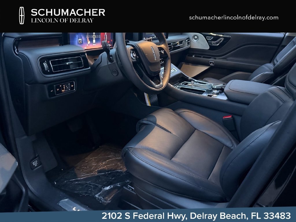 New 2026 Lincoln Aviator Reserve w/ Luxury Package RWD image 12