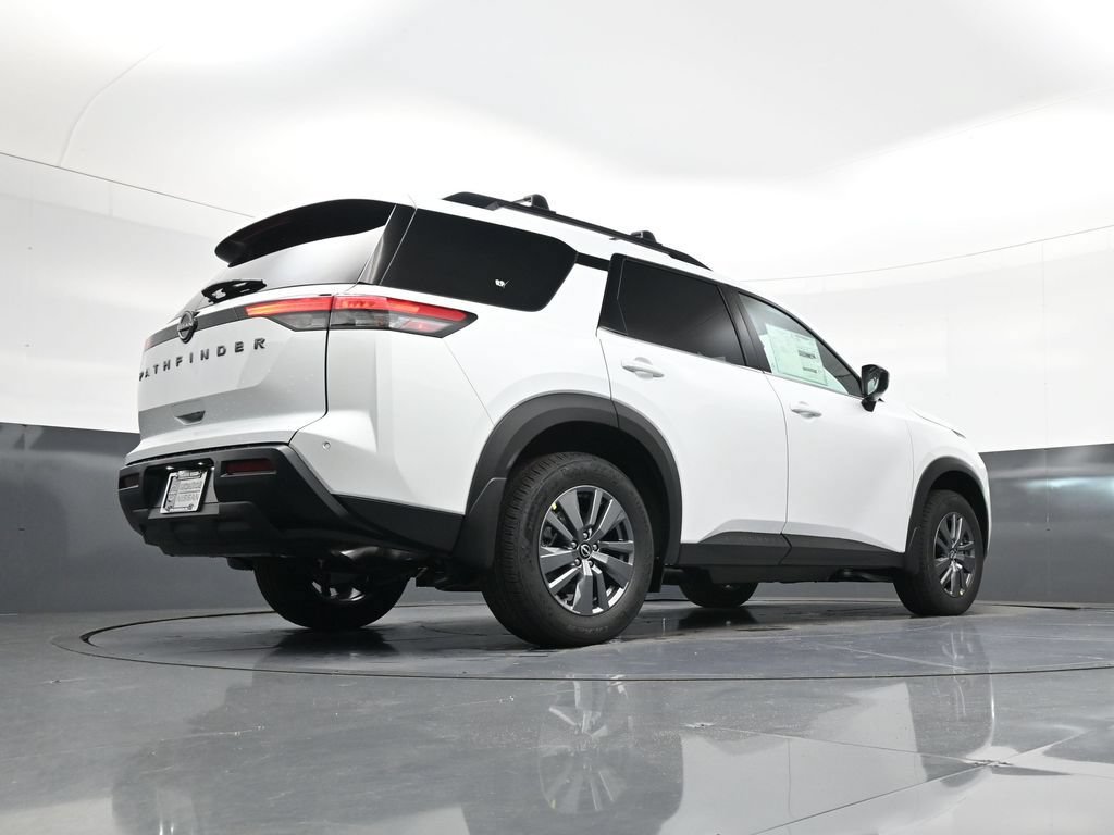 New 2026 Nissan Pathfinder SV w/ Cargo Package FWD image 24