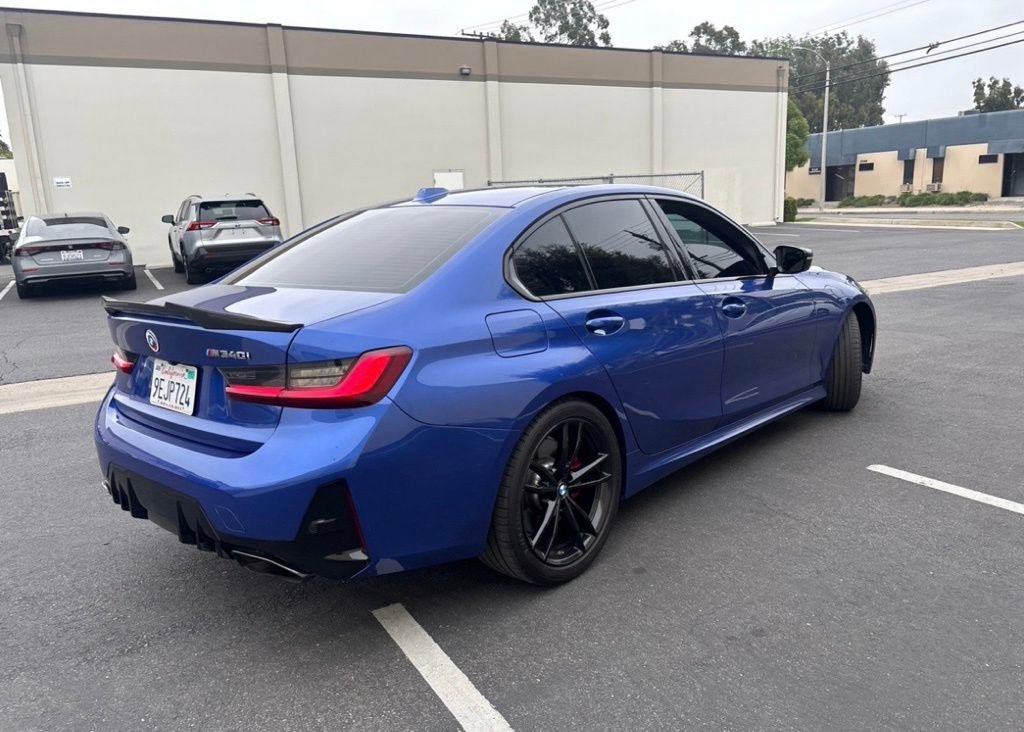 Used 2023 BMW M340i w/ Premium Package RWD image 4