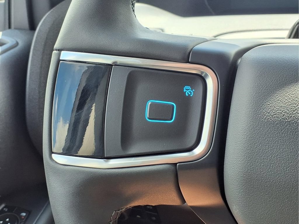 New 2026 Ford Expedition Active AWD/4WD image 12