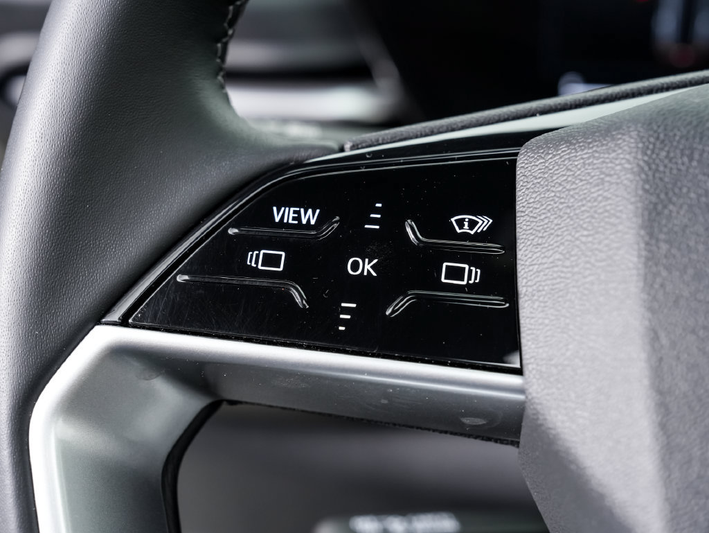 Certified 2025 Audi Q5 Premium Plus w/ Premium Plus AWD/4WD image 12