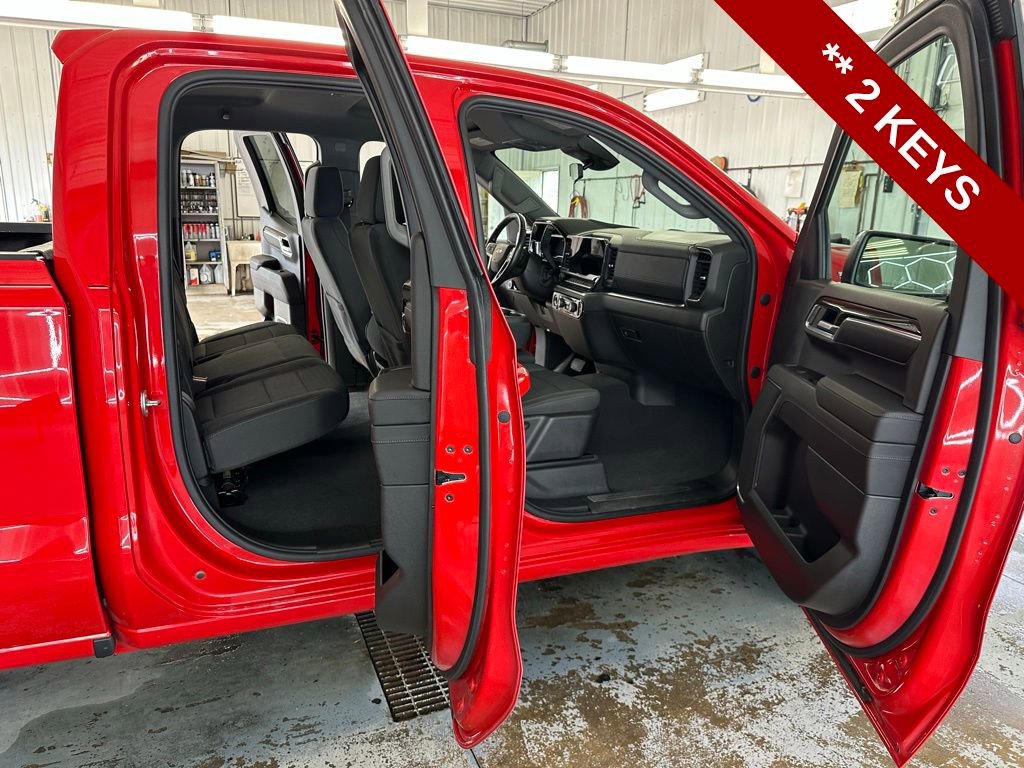 Used 2022 Chevrolet Silverado 1500 LT image 23