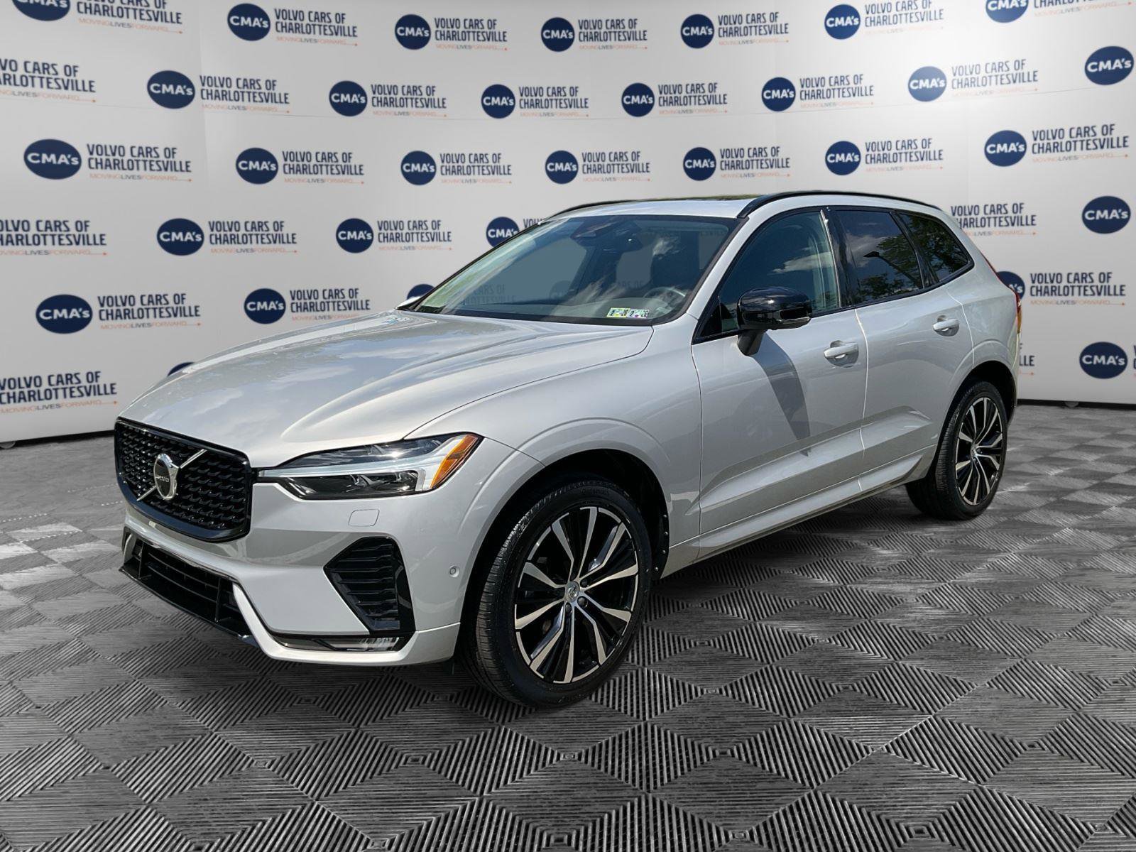 Certified 2023 Volvo XC60 B5 Plus w/ Climate Package AWD/4WD image 1