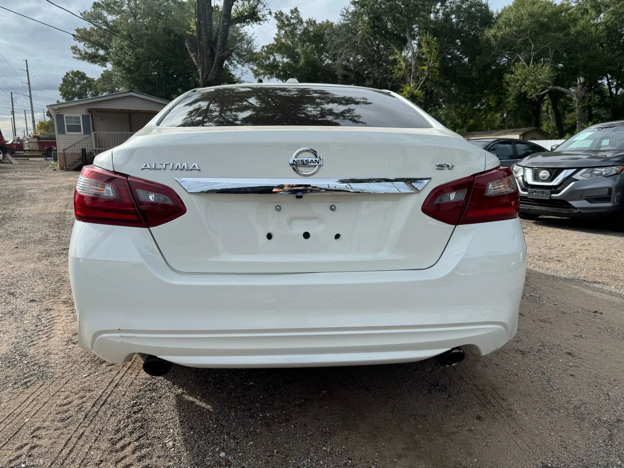 Used 2018 Nissan Altima 2.5 SV image 4
