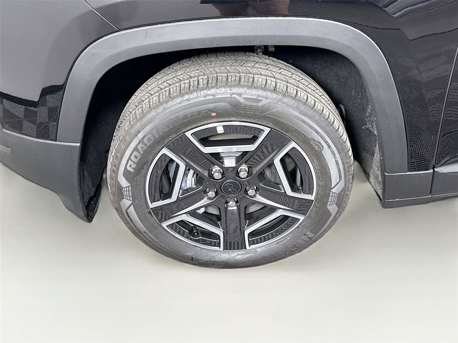 New 2026 Jeep Cherokee Laredo AWD/4WD image 22