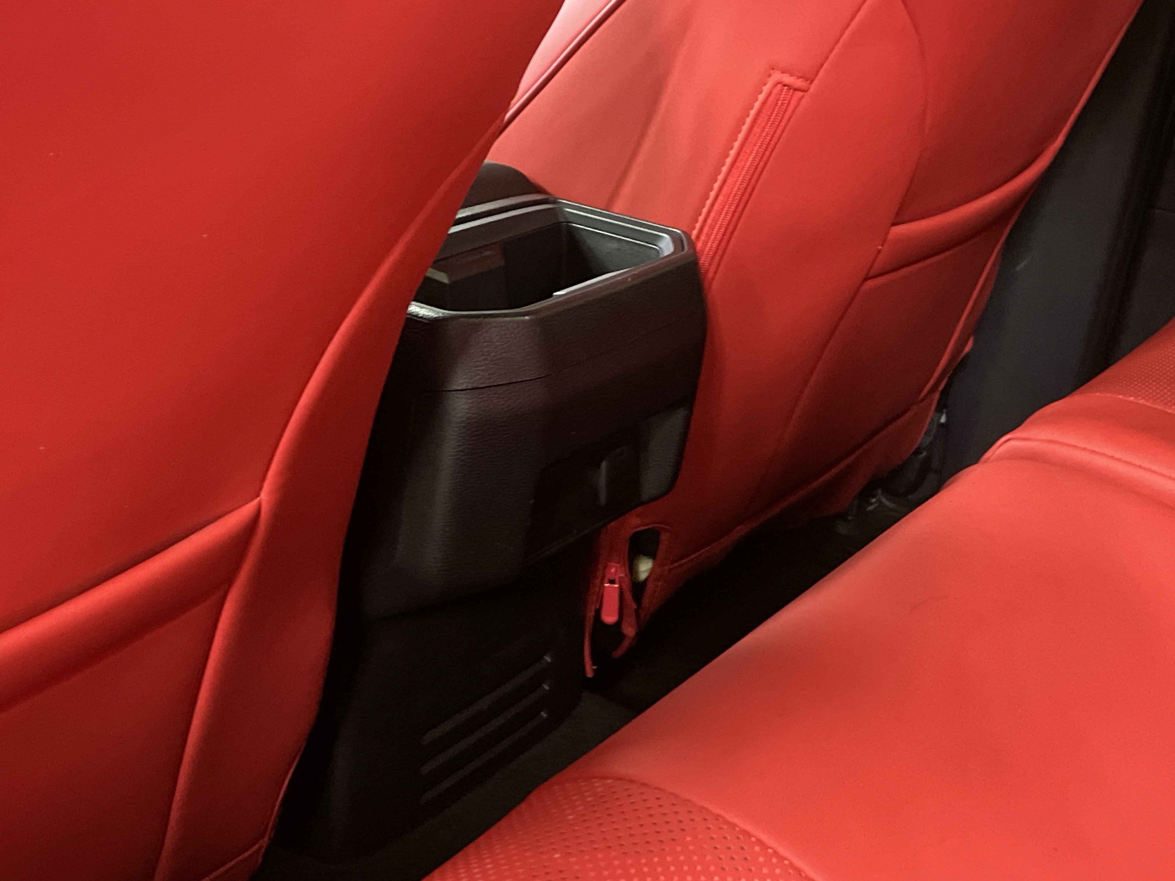 Certified 2025 Toyota Tacoma SR image 33