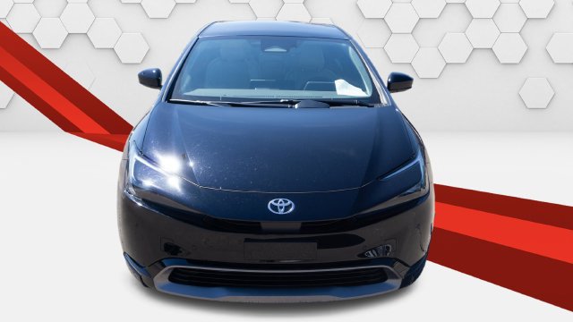 Used 2025 Toyota Prius XLE FWD image 9