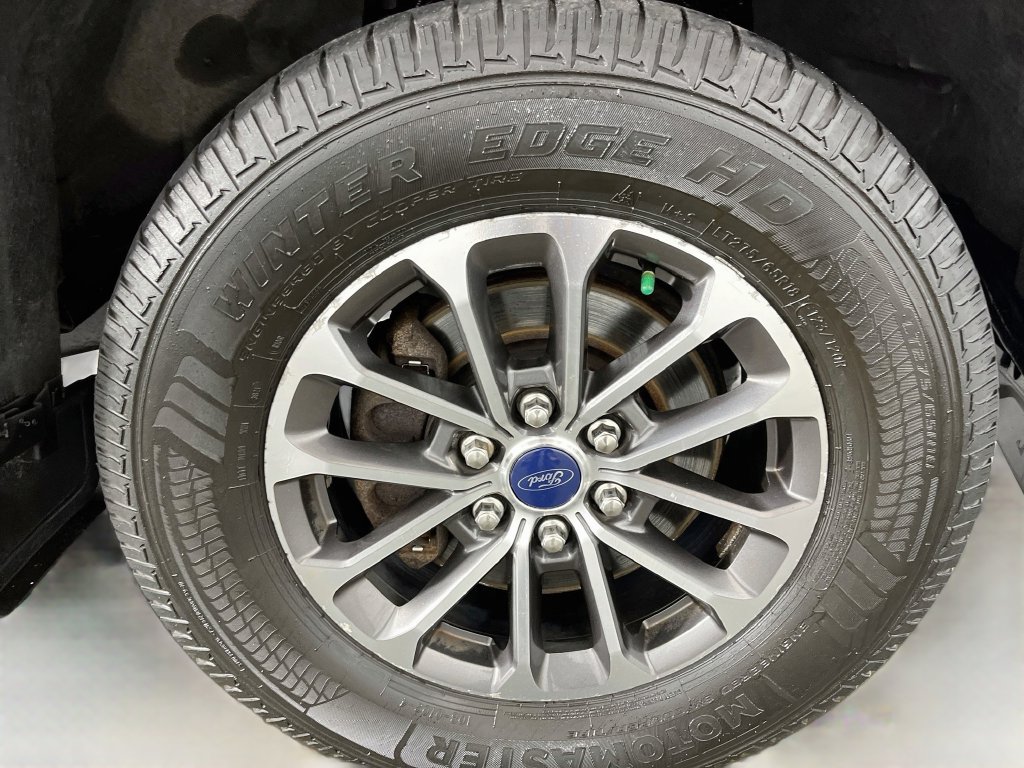 Used 2019 Ford F150 XLT w/ Equipment Group 302A Luxury AWD/4WD image 30