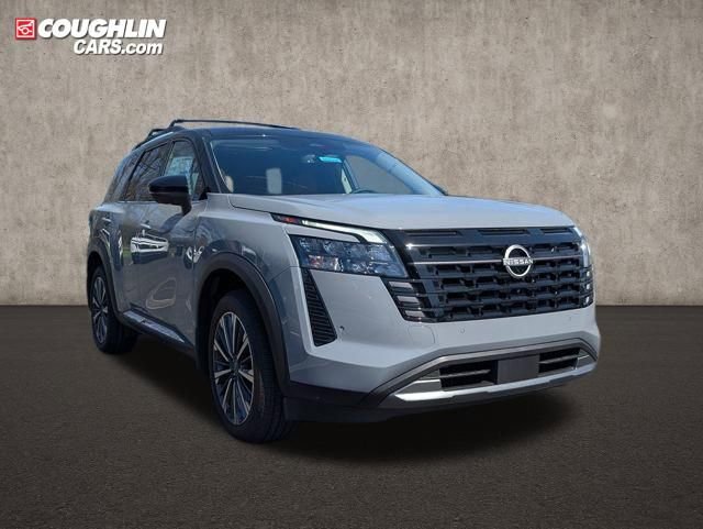 New 2026 Nissan Pathfinder Platinum image 1