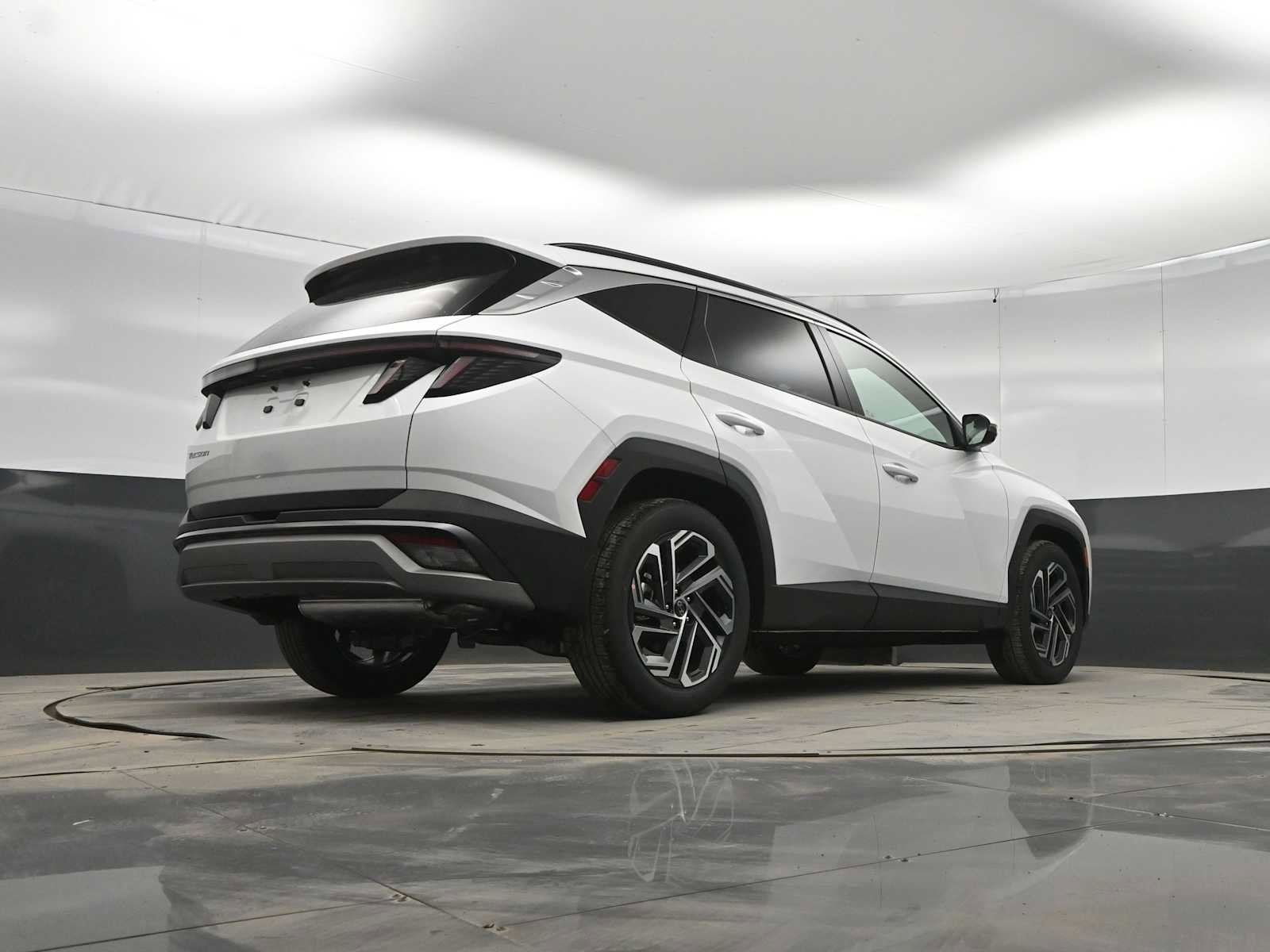 New 2026 Hyundai Tucson Limited image 36