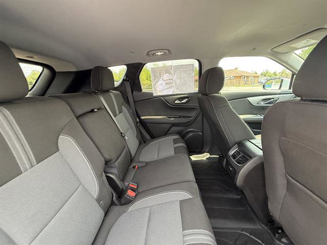 Used 2023 Chevrolet Blazer LT w/ Driver Confidence Package AWD/4WD image 18